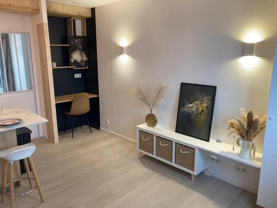 Appartement Centre Ville Quimper Avec Terrasse Exterior foto